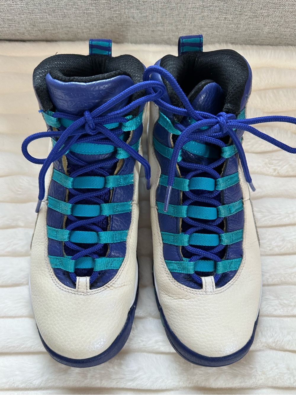 Air Jordan Retro 10 Charlotte Hornets, Size 7Y